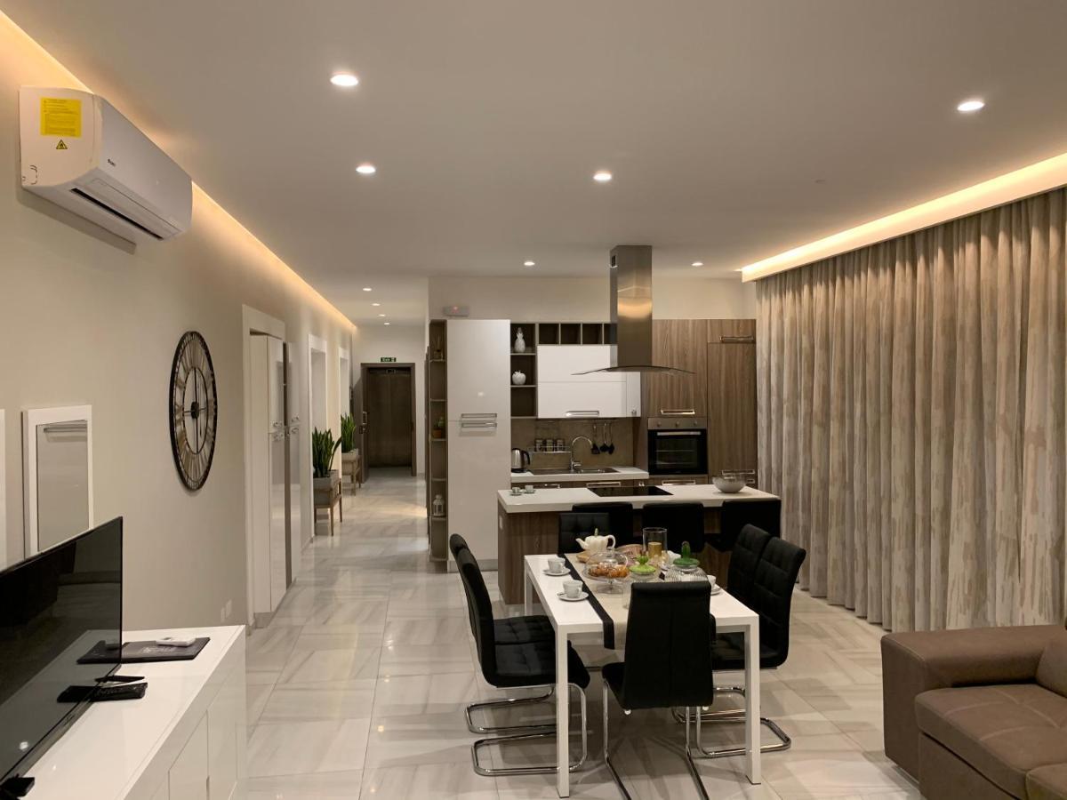 Artist Terrace Apartments Mellieha Exterior photo