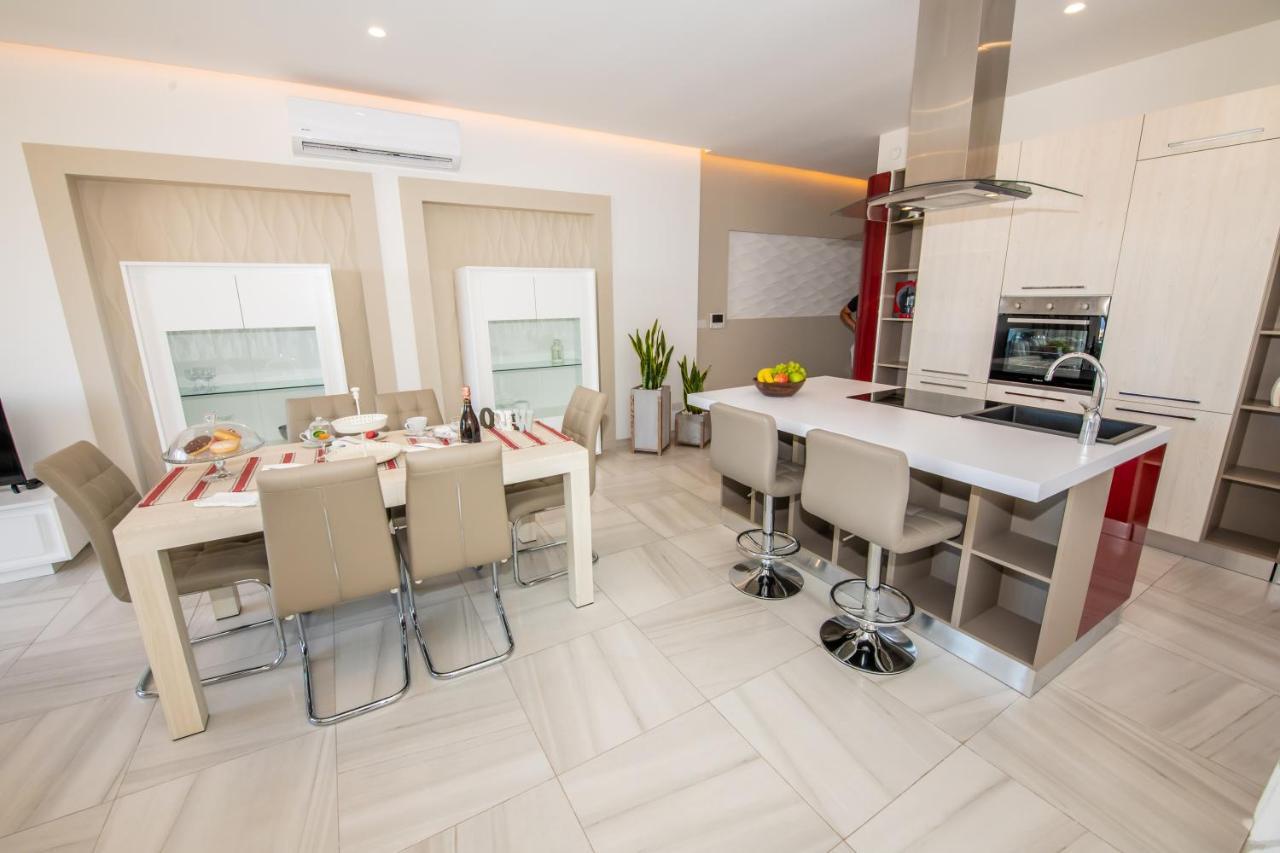 Artist Terrace Apartments Mellieha Exterior photo
