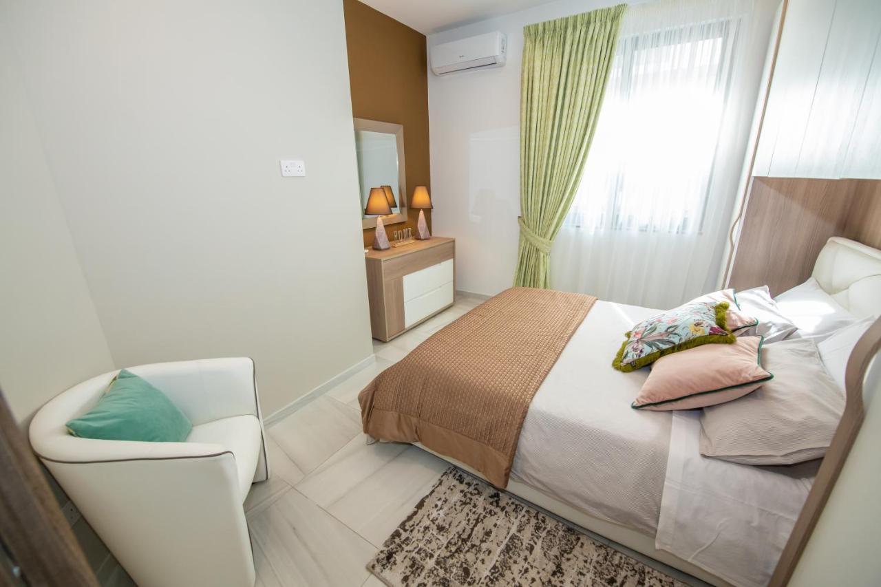 Artist Terrace Apartments Mellieha Exterior photo